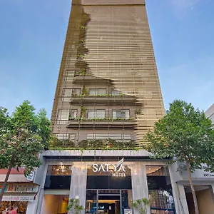 4* Hotel Satya Market